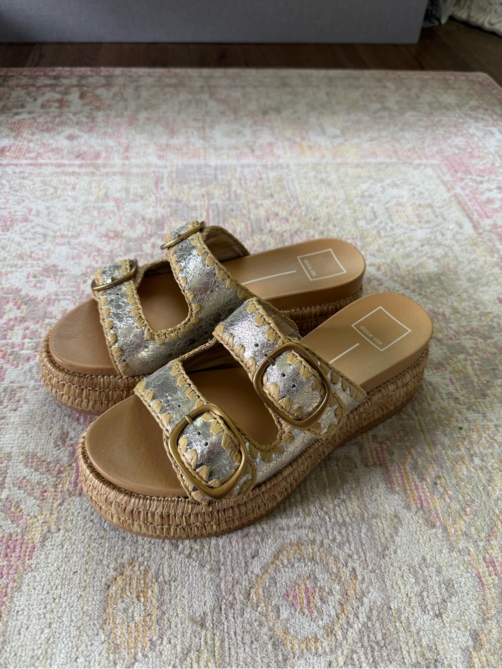 Dolce Vita Wanika sandals